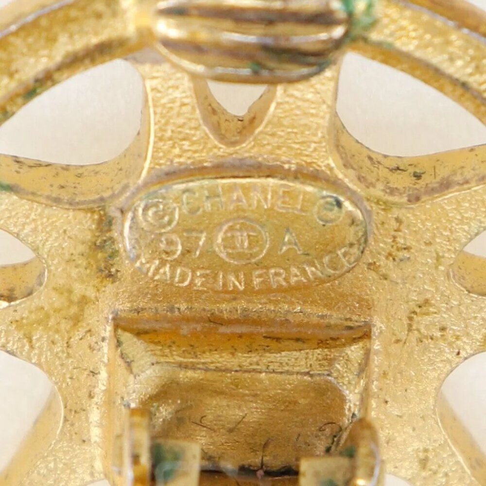 CHANEL Earring Plated Gold 8.7g Women - Picture 7 of 7